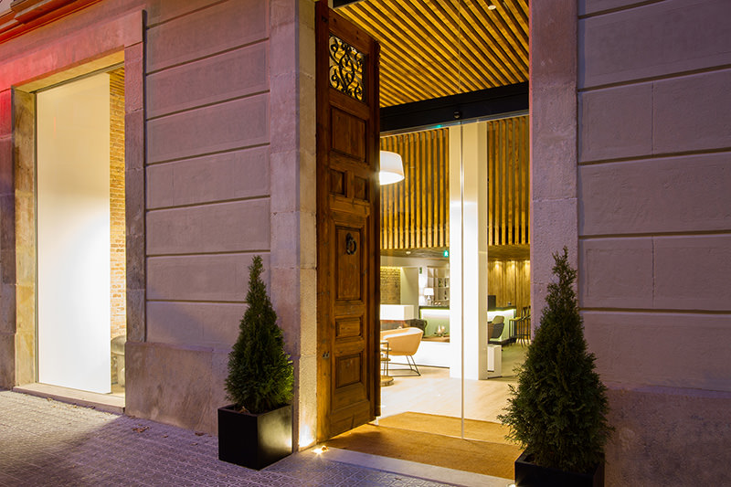 enter-hotel